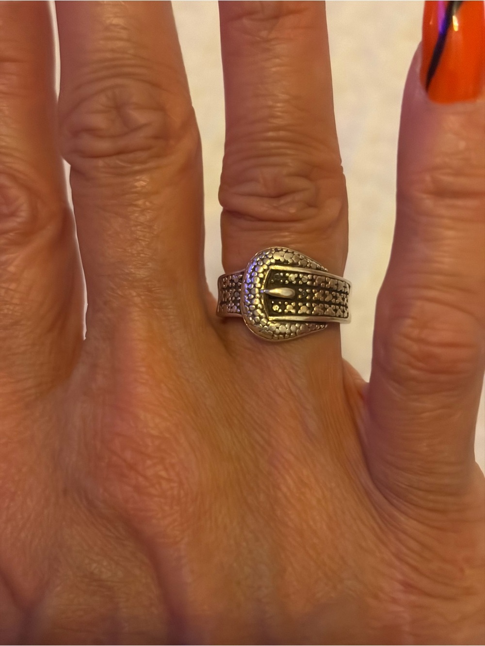 Vintage Sterling Silver Buckle ring. - Picture 4 of 5
